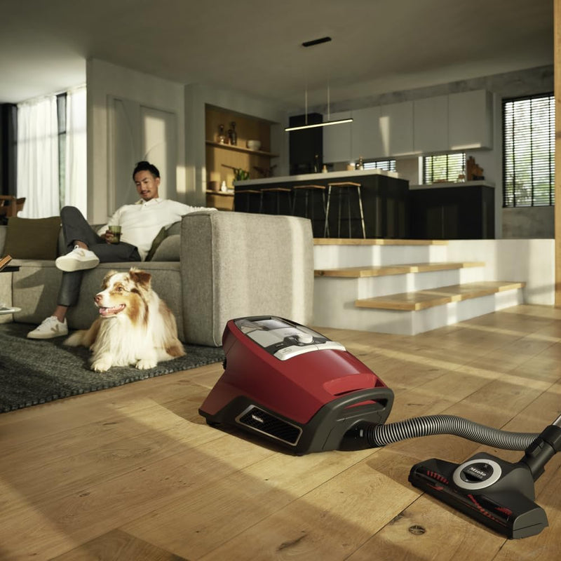 Miele Blizzard CX1 Cat & Dog Vacuum Cleaner: Autumn Red