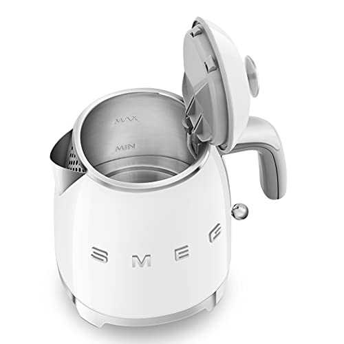 Smeg KLF03BLUK Retro Style Kettle - Black