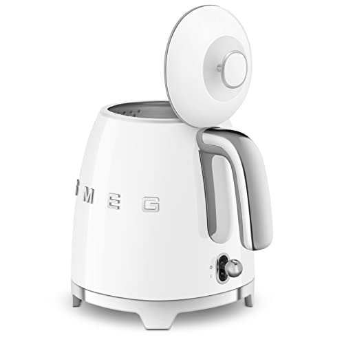 Smeg KLF03BLUK Retro Style Kettle - Black