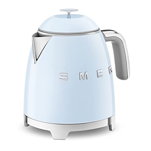 Smeg KLF03BLUK Retro Style Kettle - Black