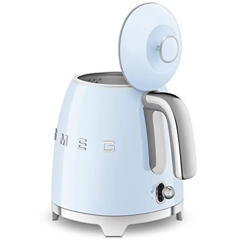 Smeg KLF03BLUK Retro Style Kettle - Black