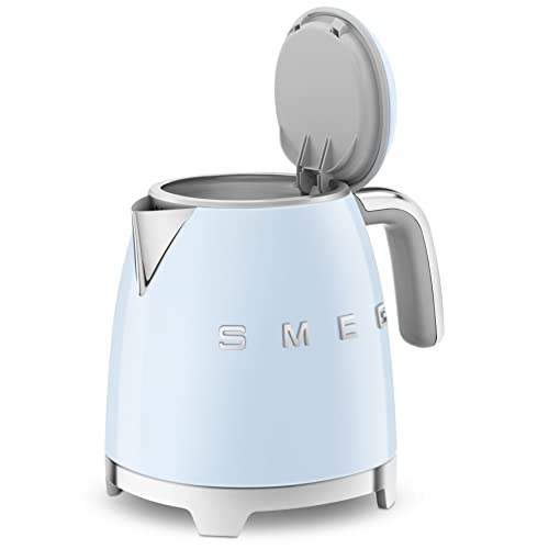 Smeg KLF03BLUK Retro Style Kettle - Black