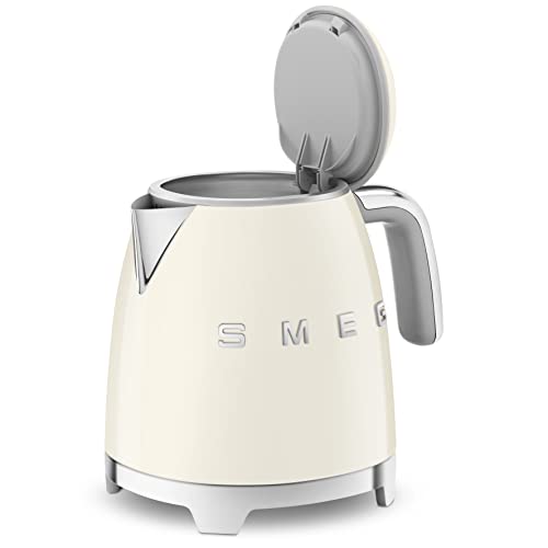 Smeg KLF03BLUK Retro Style Kettle - Black