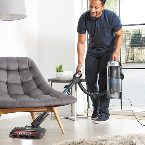 Shark Stratos Upright Vacuum: Anti-Hair Wrap, Pet Pro [NZ860UKT]