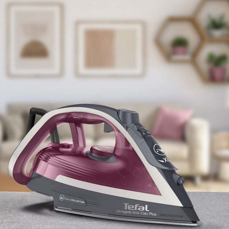 Tefal Ultragliss Plus Steam Iron - 2800W, Exceptional Glide